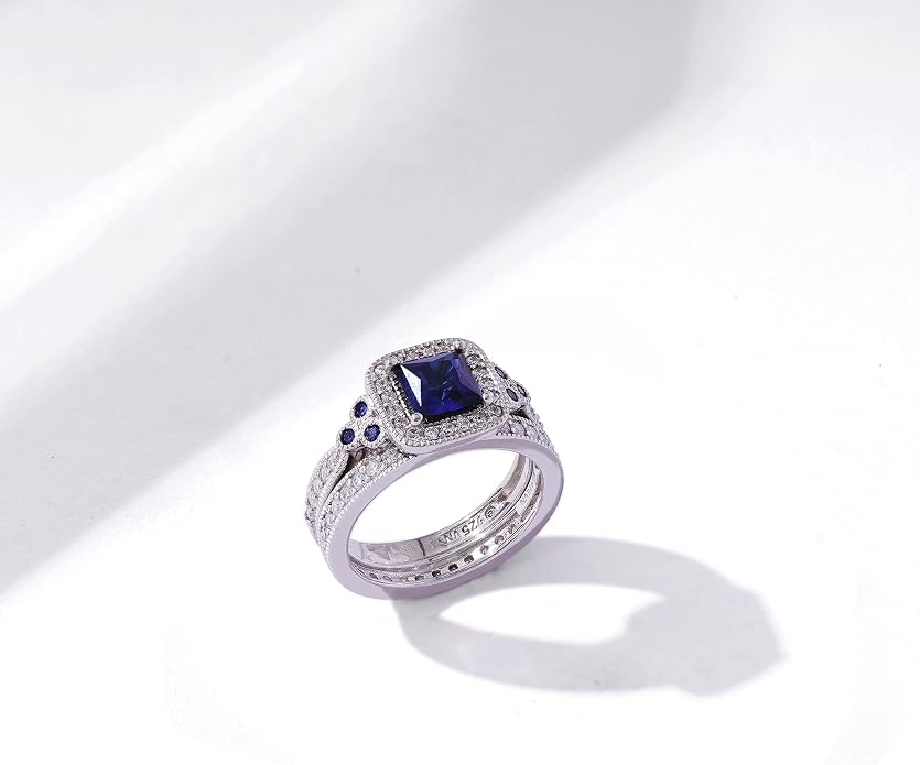 Amazon Essentials Platinum or Gold Plated Sterling Silver Antique Ring set with Asscher-Cut Infinite Elements Cubic Zirconia