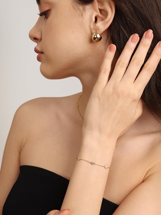 FRUMOS 18K Gold Plated Brass Bracelet for Women, Dainty Adjustable Chain Bracelet, Hypoallergenic Fashion Jewelry for Daily Wear