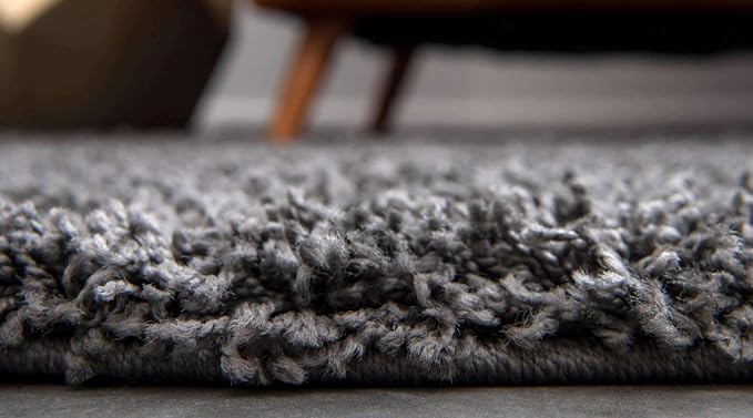 Unique Loom Solid Shag Collection Area Rug (3' 3" Round, Graphite Gray)