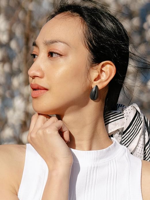 KeyStyle Chunky Gold Hoop Earrings for Women Trendy, Stainless Steel TearDrop Hoops Earring, Lightweight Water Drop Ear Jewerly