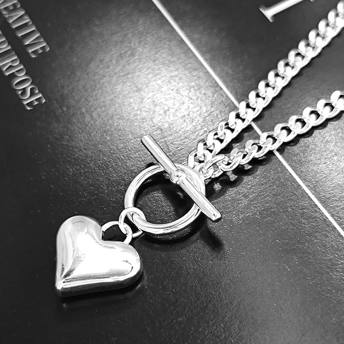 Zeffy Cute Heart Necklace 18k Gold/Silver Plated Tiny Heart Pendant Choker Necklaces Gold Love Heart Chain Necklace for Women Dainty Gold Jewelry Valentines Day Gifts for Women Girls Teen Girls