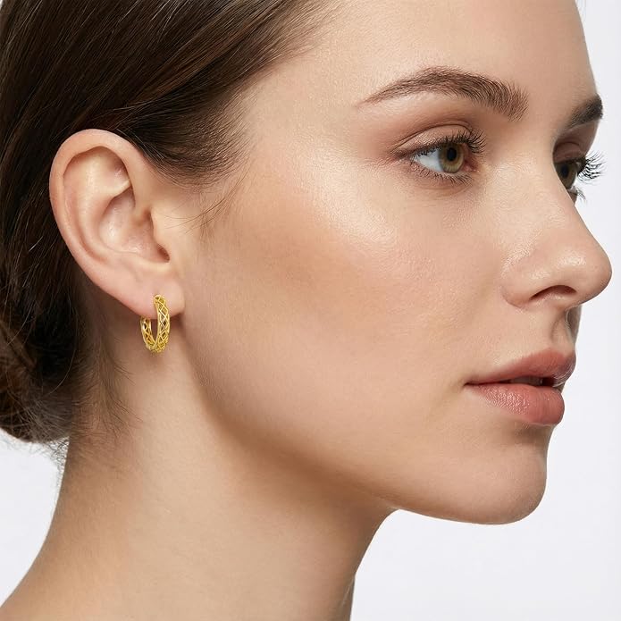Gold Dainty Hoop Earrings for Women Hypoallergenic Lightweight 14K Gold Huggie Earrings Jewelry Valentines Day Gifts for Wife Girlfriend Her