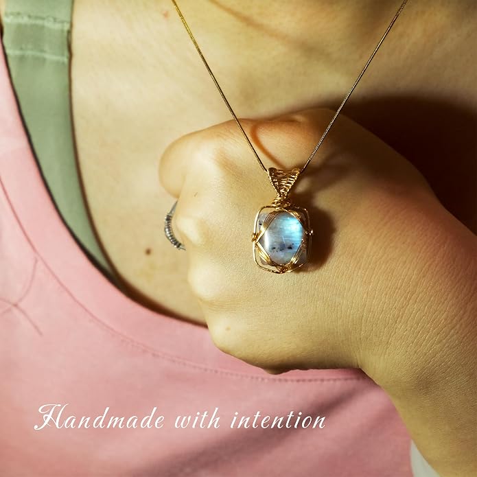 Natural Faceted Labradorite Pendant Necklace – Unique Stone of Magic & Transformation, Iridescent Flash Gemstone Jewelry, Handmade Healing Crystal Gift for Women, Birthday, Anniversary, Spiritual Awakening & Intuition