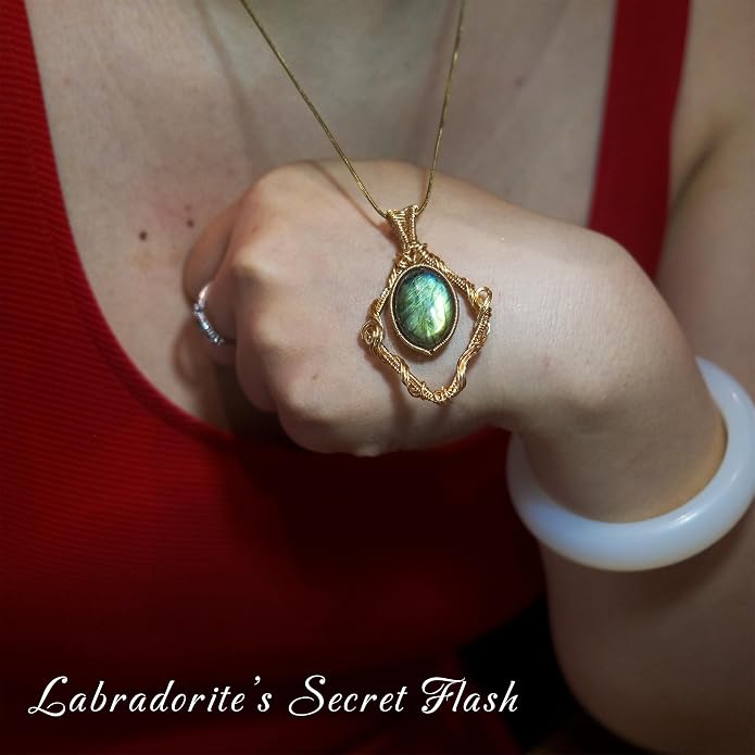 Natural Faceted Labradorite Pendant Necklace – Unique Stone of Magic & Transformation, Iridescent Flash Gemstone Jewelry, Handmade Healing Crystal Gift for Women, Birthday, Anniversary, Spiritual Awakening & Intuition