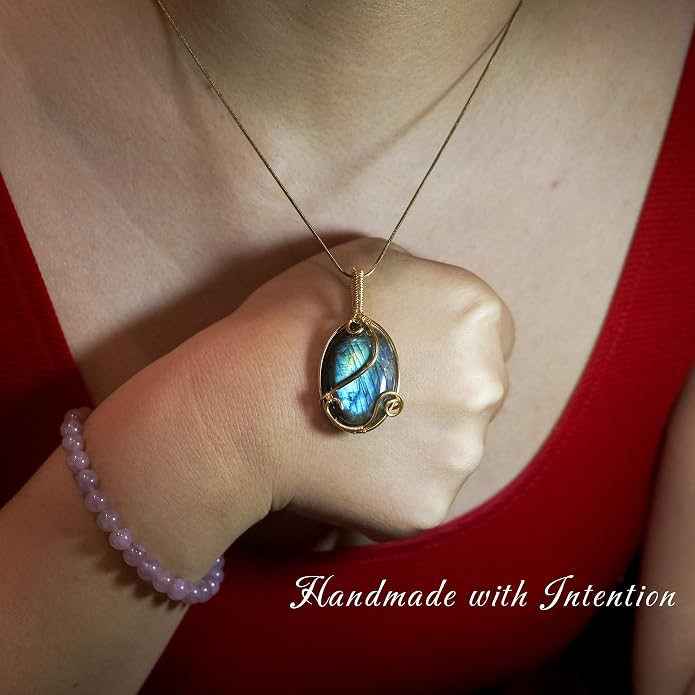 Natural Faceted Labradorite Pendant Necklace – Unique Stone of Magic & Transformation, Iridescent Flash Gemstone Jewelry, Handmade Healing Crystal Gift for Women, Birthday, Anniversary, Spiritual Awakening & Intuition
