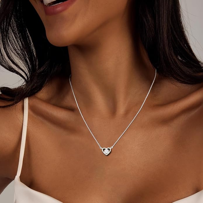 HERIER Cute Heart Necklace Dainty 18k Gold Plated Tiny Heart Pendant Choker Necklaces Small Gold Love Open Heart Chain Necklace for Women Simple Gold Necklace for Women Trendy Jewelry