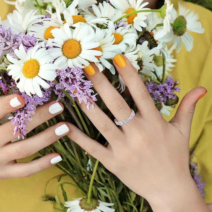 Dainty Daisy Ring for Women, S925 Sterling Silver Cubic Zirconia Sunflower Flower Ring For Daughter, I Think Of You Every Daisy Ring, Birthstone Flower Ring
