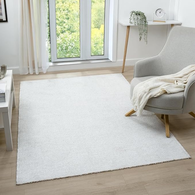 LUXE WEAVERS Two-Tone Fringed Area Rug White 9x12
