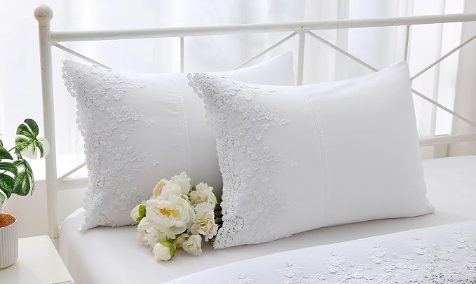 White Lace Pillow Shams with 3D Flowers Retro Noble Luxury Elegant Look Pillowcases 100% Cotton King Size 2-Pack
