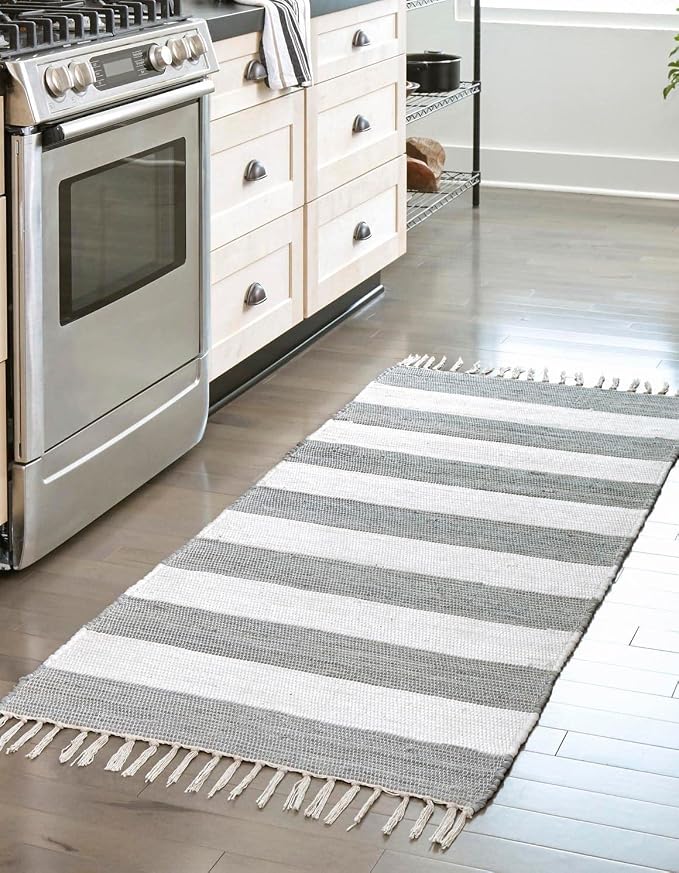Unique Loom Chindi Rag Collection Area Rug - Striped (2' 6" x 16' 5" Runner, Gray/ Ivory)
