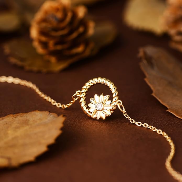LOYATA Gold Bracelet Gold 14K Gold Filled Dainty Chain Simple Jewelry Gift for Women