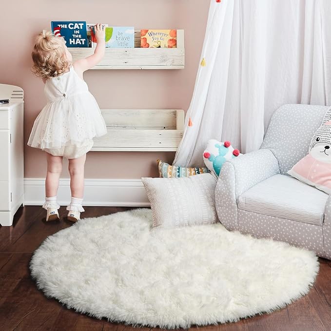 Amdrebio Ivory White Small Round Rug 3Ft for Kids Bedroom Aesthetic, Fluffy Fuzzy Furry Circle Area Rugs for Living Room, Circular Plush Soft Shaggy Cream Carpet for Baby Nursery Dorm Teen Girls Boys
