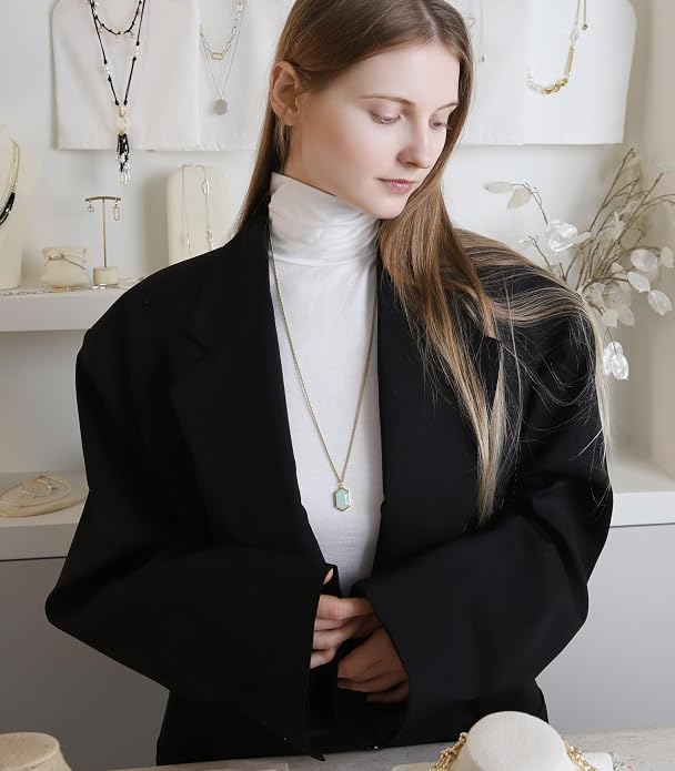 OZEL JEWELRY & GIFT Layered Gold Necklaces for Women - Crystal Colorful Delicate Cutting Pendant Necklace - 18K Gold Plated - Birthday Gifts (Made in Korea)