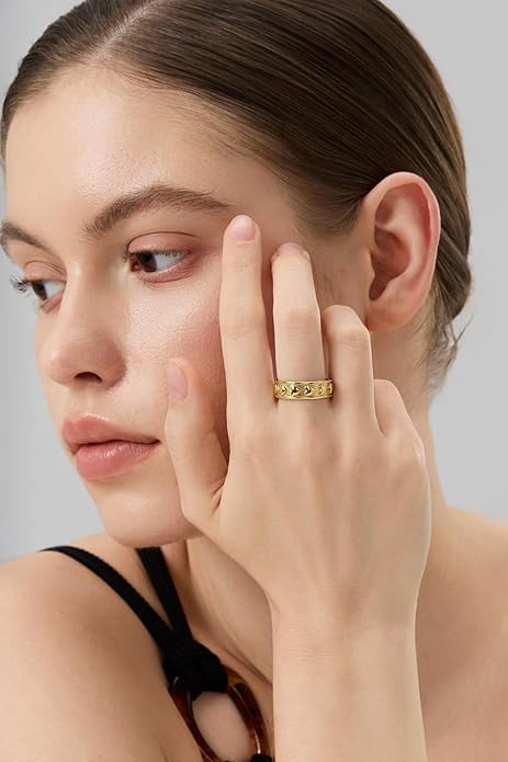 FRUMOS Gold Rings for Women,14K Gold Stacking Rings,Dainty Chunky Bamboo Heart Hammered Two Row Rings for Women Size 6/7/8/9
