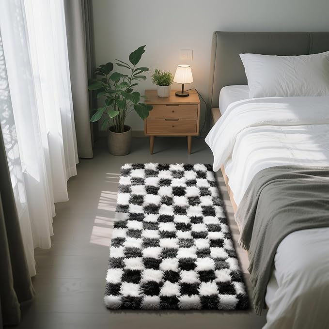 Checkered Rug for Bedroom, 2x6 Black and White Area Rugs, Classic Checkered Carpets Shag Area Rug, Bedside Rugs for Living Room Bedroom Room Home Decor