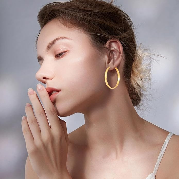 18K Gold Plated Hoop Earrings for Women Chunky Huggie Earrings Minimalist Gold Jewelry Valentine's Day Gift for Girlfriend Wife