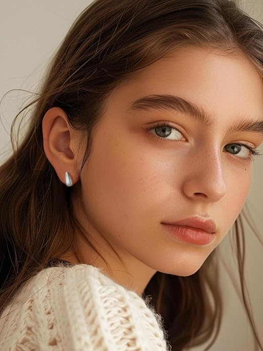 KeyStyle Chunky Gold Hoop Earrings for Women Trendy, Stainless Steel TearDrop Hoops Earring, Lightweight Water Drop Ear Jewerly