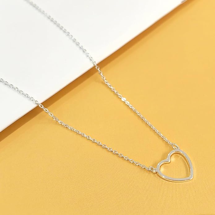 HERIER Cute Heart Necklace Dainty 18k Gold Plated Tiny Heart Pendant Choker Necklaces Small Gold Love Open Heart Chain Necklace for Women Simple Gold Necklace for Women Trendy Jewelry