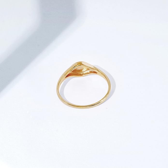 Amazon Essentials 14K Plated Sterling Silver Round Signet Ring