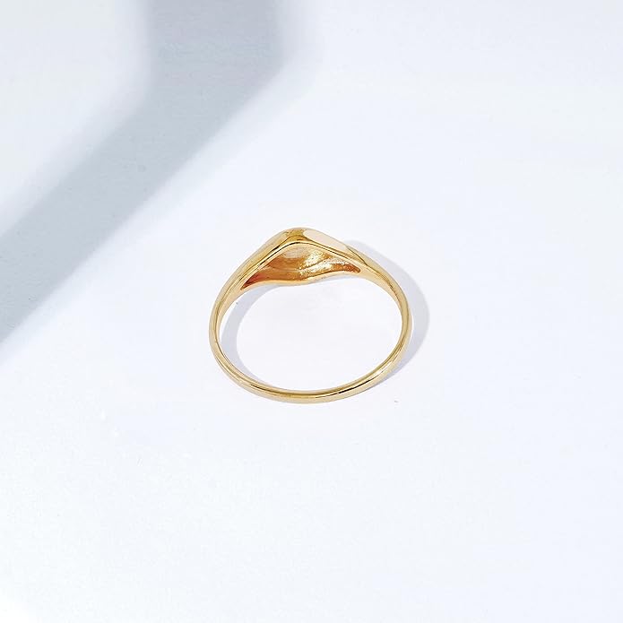 Amazon Essentials 14K Plated Sterling Silver Round Signet Ring