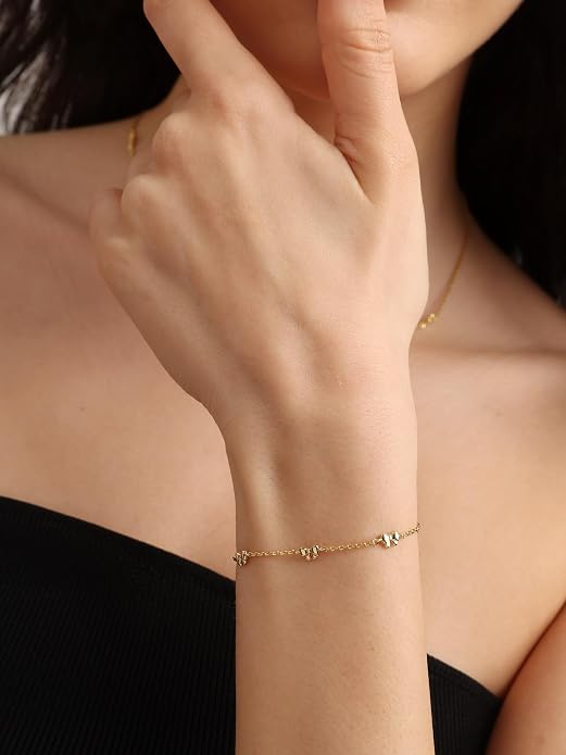 FRUMOS 18K Gold Plated Brass Bracelet for Women, Dainty Adjustable Chain Bracelet, Hypoallergenic Fashion Jewelry for Daily Wear