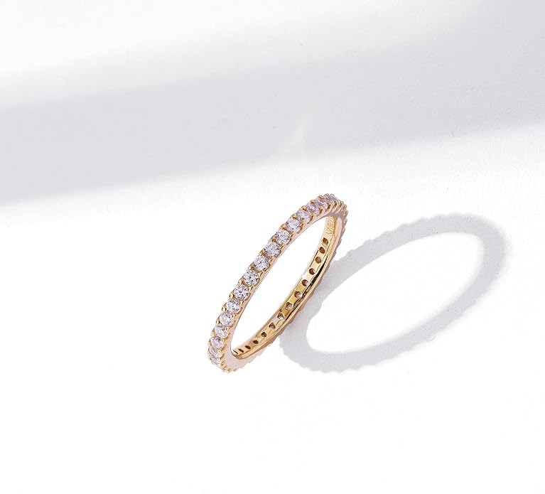 Amazon Essentials Platinum or Gold Plated Sterling Silver All-Around Band Ring set with Round Infinite Elements Cubic Zirconia