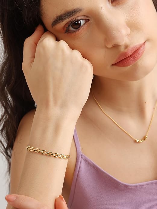 FRUMOS 18K Gold Plated Brass Bracelet for Women, Dainty Adjustable Chain Bracelet, Hypoallergenic Fashion Jewelry for Daily Wear