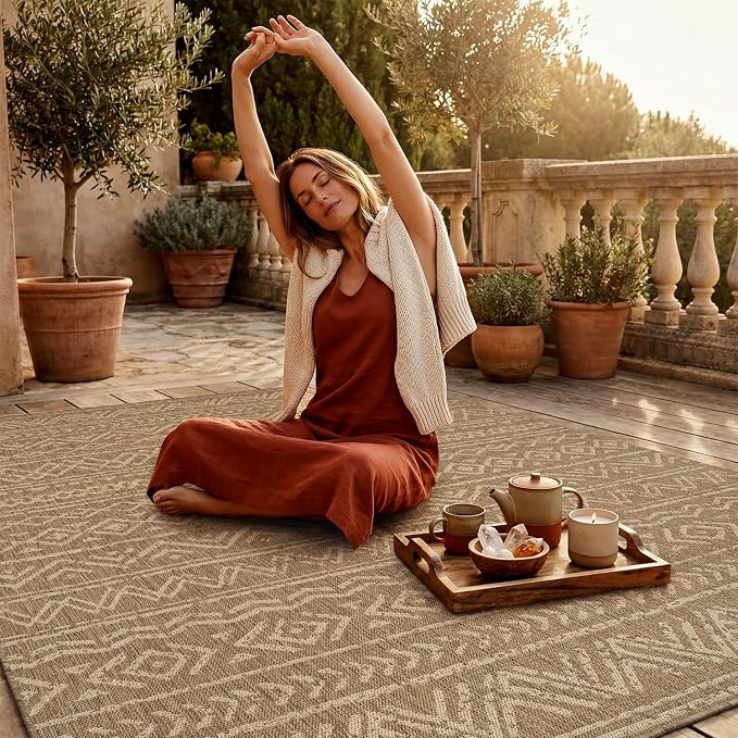 MontVoo-Outdoor Rug-Patio Rug 5x7 Polypropylene Indoor Outdoor Rugs Outdoor Carpet for Patio Deck Balcony Porch, Textured Weave, Durable for High Traffic, Fade-Resistant, Boho Farmhouse Neutral Brown