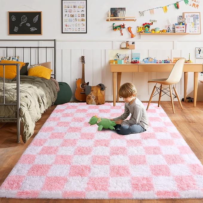 Pionblank Fluffy Area Rug for Bedroom 5x7, Modern Indoor Shag Carpet, Soft Plush Non Slip Checkered Rugs for Living Room Kids Room Home Decor, Pink and White