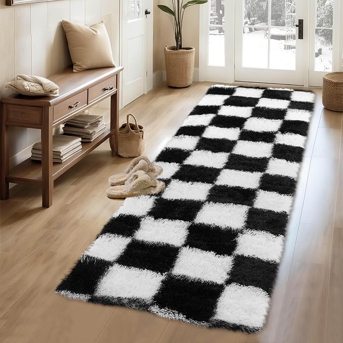 Garvee Checkered Fluffy Runner Rugs 2x6 Runner Rug for Hallyway Non-Slip Ultra Soft Checkered Fluffy Rugs for Girls Kids Room Shag Plush Rug for Teen Room Decor Bedroom,Black