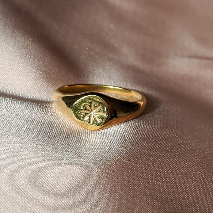 18K Gold Plated Women's Starburst Signet Ring - Minimalist Mother of Pearl Statement Piece