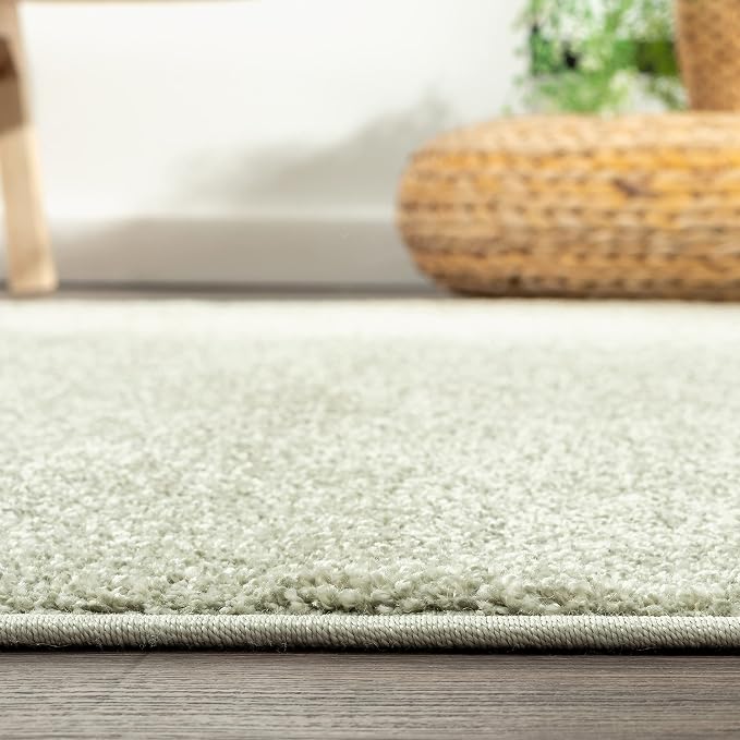 JONATHAN Y Haze Solid Low-Pile Green Runner Rug 2x10, Coastal,Bohemian,Minimalist,Classic, Easy-Cleaning for Living Room,Bedroom,Kitchen,Pet Friendly,Non-Shedding (SEU100O-210)