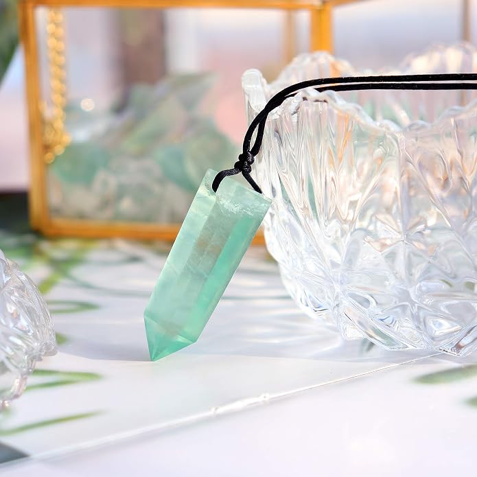 Runyangshi Healing Crystal Pendants, Single Pointed Natural Crystal Quartz Necklace 6 Faceted Chakra Crystal Wand Stone Reiki Energy