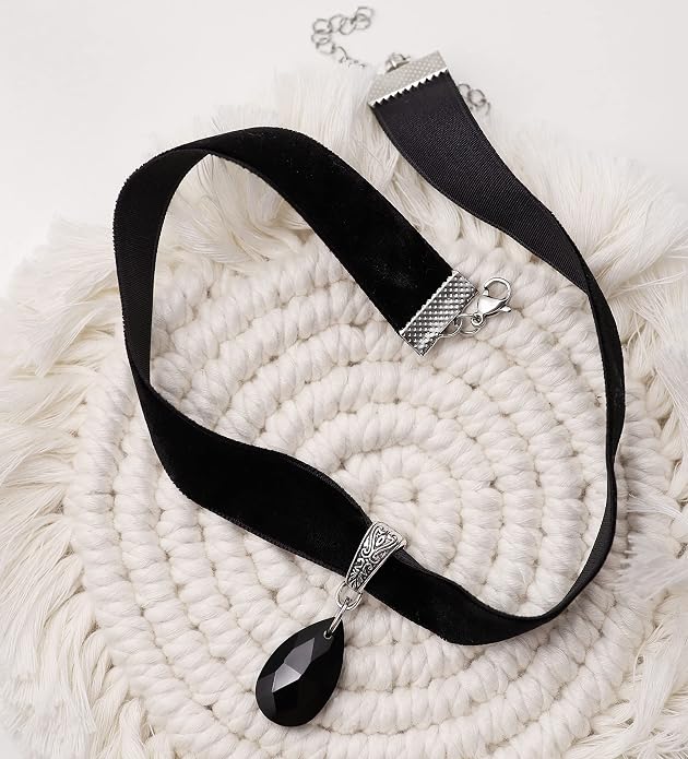 Sacina Gothic Vintage Victorian Choker Necklace, Black Choker, Goth Vintage Jewelry Gift for Women, Halloween Christmas Jewelry Gift