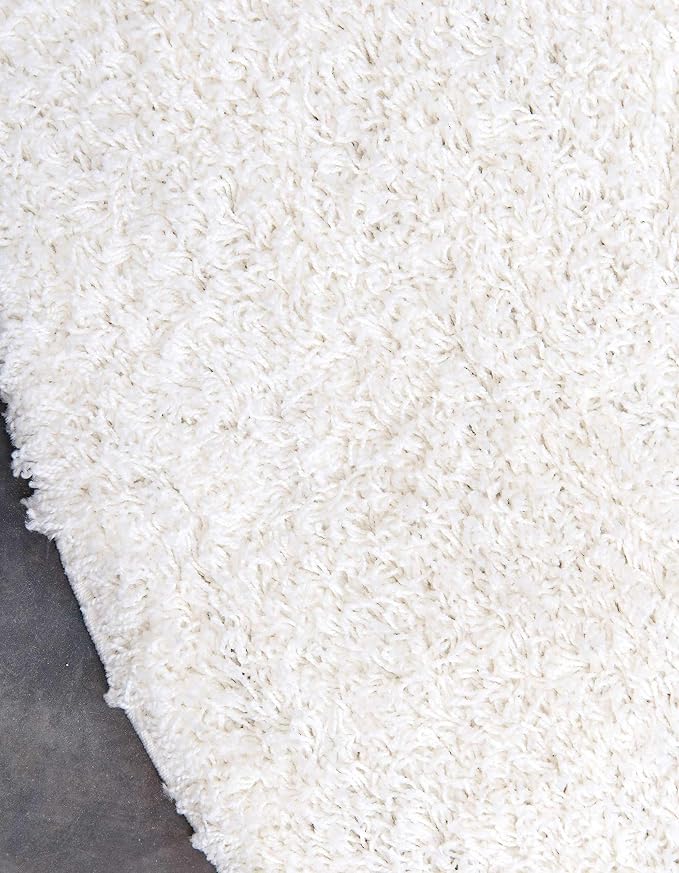 Unique Loom Solid Shag Collection Area Rug (8' Round, Snow White) | Modern solid area rug for dining room, entryway & bedroom. Stain-resistant, easy-care, kid & pet friendly