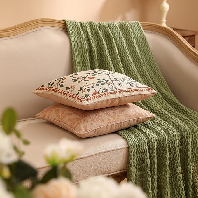 ISAENNE Designer Elegant Linen Throw Pillow Cover,Set of 4-Flora ACBA | French Cottage Pillow Cover,Concealed Zipper,Floral Pattern,Sofas,Bedroom,Living Room,Lounge Chairs,All Season Home Decor