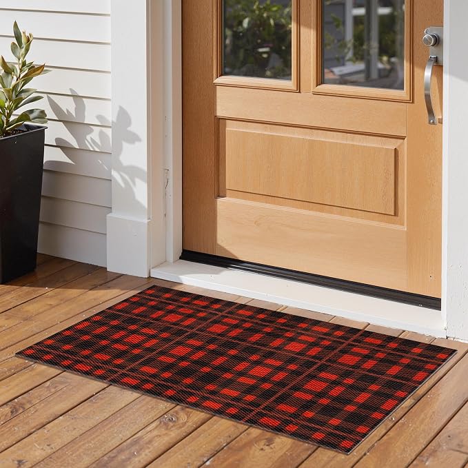 GENIMO Door Mat 18X30 Inch Buffalo Plaid Christmas Decor Rug Outdoor Geometric Checked Rugs, Washable Carpet for Front Porch, Kitchen, Farmhouse, Entryway Low Pile Doormat Black and Red