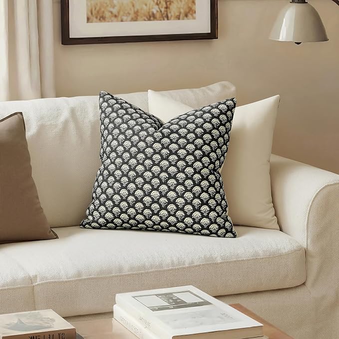 MIULEE Set of 2 Decorative Floral Pillow Covers Neutral Vintage Fall Throw Pillows Block Print Boho Farmhouse Cushion Covers for Modern Spring Home Decor Couch Sofa Bed Living Room, 20x20 Inch, Black