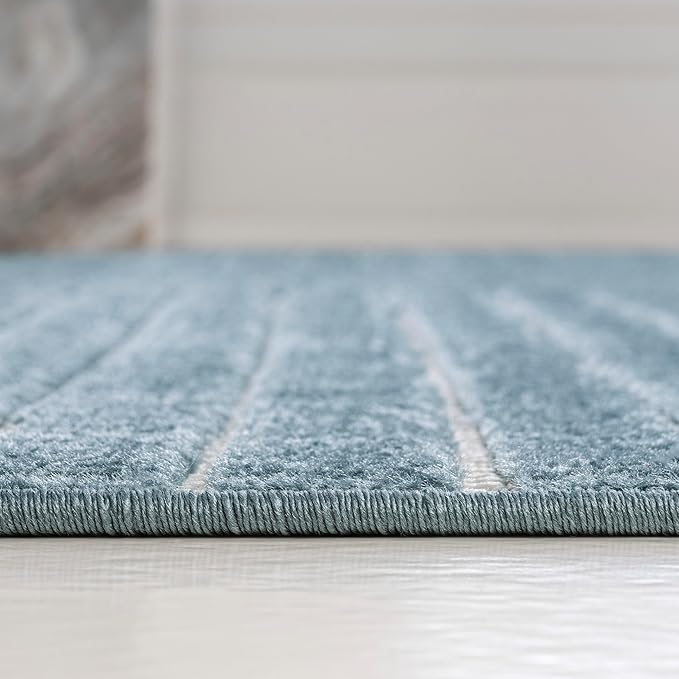 JONATHAN Y Hallie High-Low Curve Dark Blue/Cream 5x8 Indoor/Outdoor Area Rug, Minimalist Geometric, Pet Friendly, for Patio, Backyard, Living Room, Bedroom, Office, Hose-Washable (SCN100C-5)