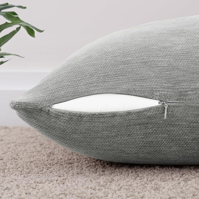 Set of 4 Grey Throw Pillow Covers 18x18 Inch, Neutral Boho Farmhouse Aesthetic Decorative Pillow Cases for Couch, Sofa, Living Room & Bed, Soft Chenille Pillow Cases, Stylish Home Decor, 45x45 cm