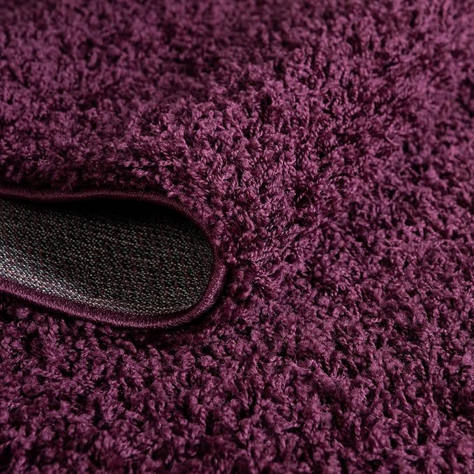 Unique Loom Solid Shag Collection Area Rug (5' 1" x 8' Oval, Eggplant Purple)
