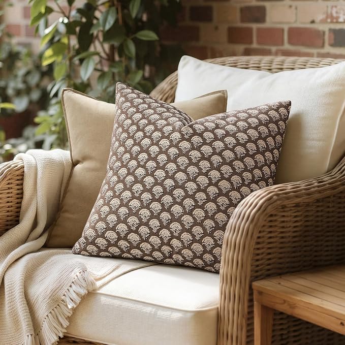 MIULEE Set of 2 Decorative Floral Throw Pillow Covers Neutral Vintage Fall Block Print Boho Farmhouse Cushion Covers for Modern Home Decor Couch Sofa Bed Living Room, 20x20 Inch, Chocolate Brown