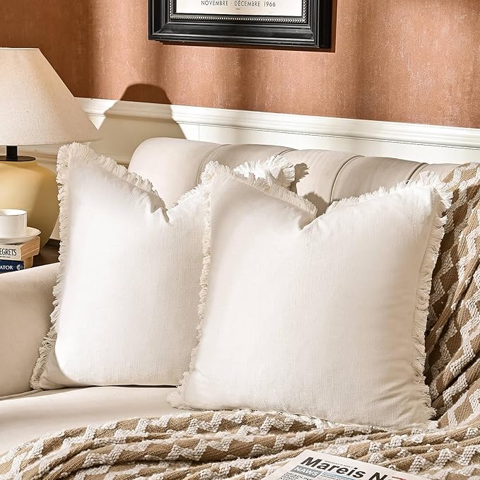 AmHoo Pack of 2 Linen Pillow Covers with Tassels Fringed Decorative Rustic Natural Throw Pillowcase Cushion for Couch Sofa Bedroom 22 x 22-Inch Off White