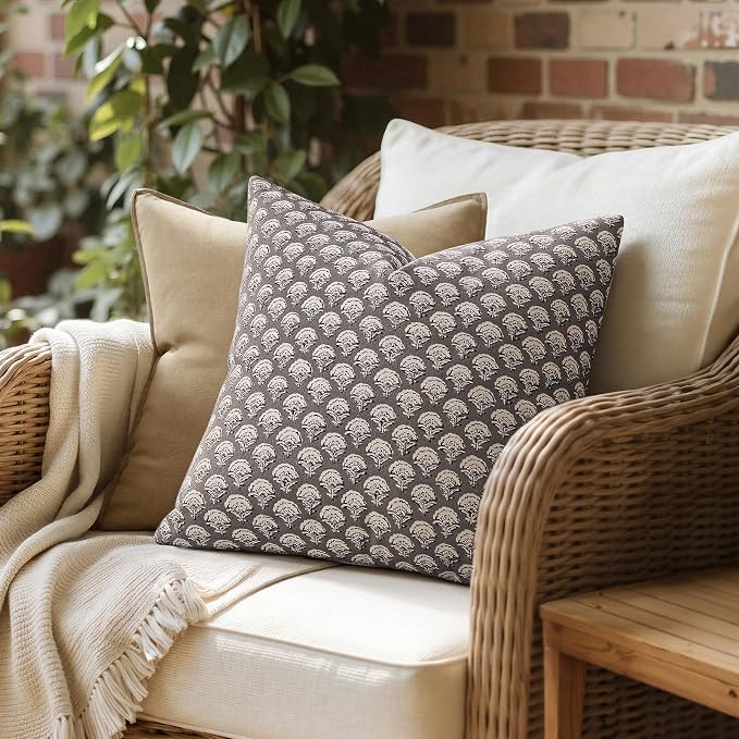 MIULEE Set of 2 Decorative Floral Pillow Covers Neutral Vintage Throw Pillows Block Print Boho Farmhouse Cushion Covers for Modern Home Decor Couch Sofa Bed Living Room, 22x22 Inch, Stone Grey