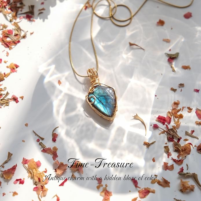 Natural Faceted Labradorite Pendant Necklace – Unique Stone of Magic & Transformation, Iridescent Flash Gemstone Jewelry, Handmade Healing Crystal Gift for Women, Birthday, Anniversary, Spiritual Awakening & Intuition