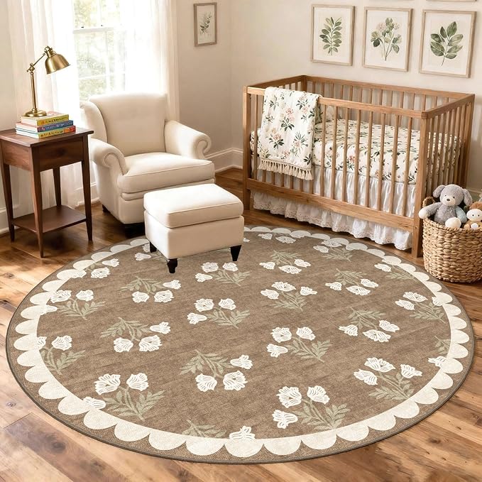 Tan 6ft Round Area Rug for Living Room - Large Washable Floral Neutral Farmhouse Scalloped Circle Rug for Bedroom Stain Resistant Dining Room Rugs for Under Round Table Carpet for Living Room
