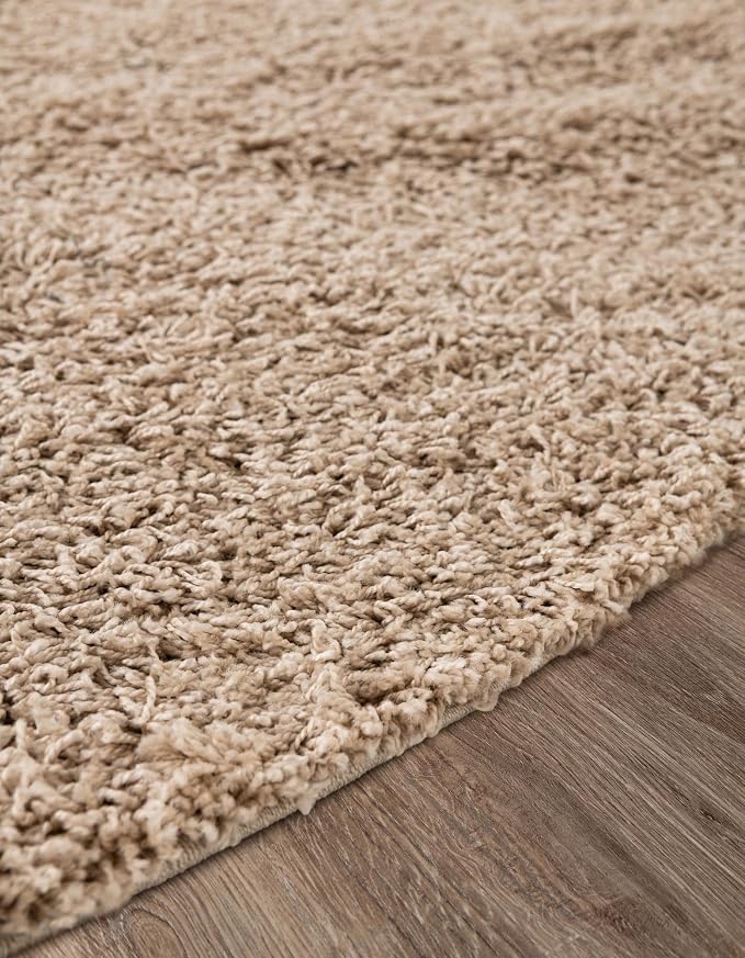Unique Loom Solid Shag Collection Area Rug (4' 1" Round, Taupe)