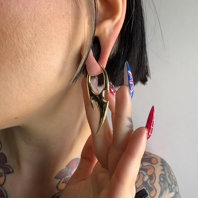 PUNKYOUTH Sharp Line Fluid Curve Earrings 18G 1mm Piercing Jewelry Edgy Minimalist Modern Claw Spike Huggie Hoop Dangle Drop For Women Men Polished Statement Everyday Wear Fashion Accessories