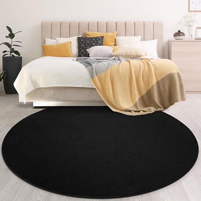 Gifeas Ultra Soft Round Area Rugs for Living Room Bedroom, 4x4 Feet Black Thickened Memory Foam Modern Indoor Circle Carpets, Non-Slip Comfy Circular Rug for Boys Girls Nursery Room Home Decor