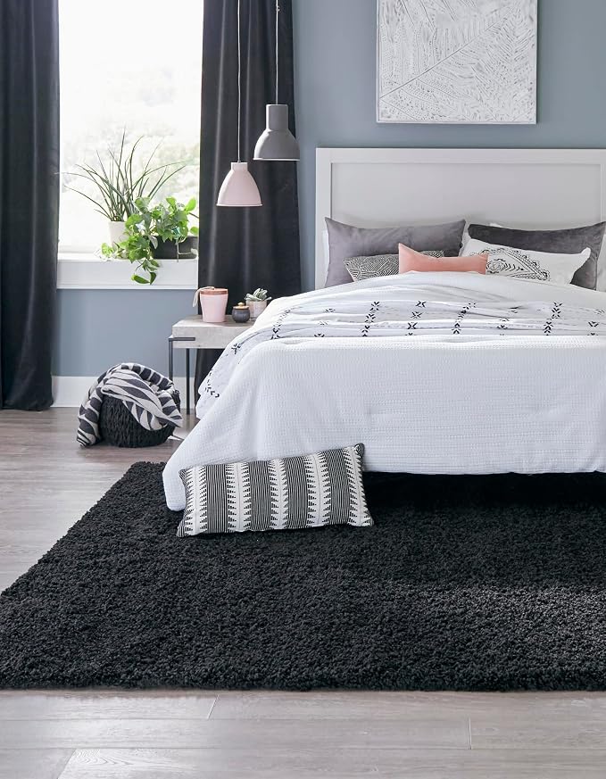 Unique Loom Solid Shag Collection Area Rug (8' Square, Jet Black)